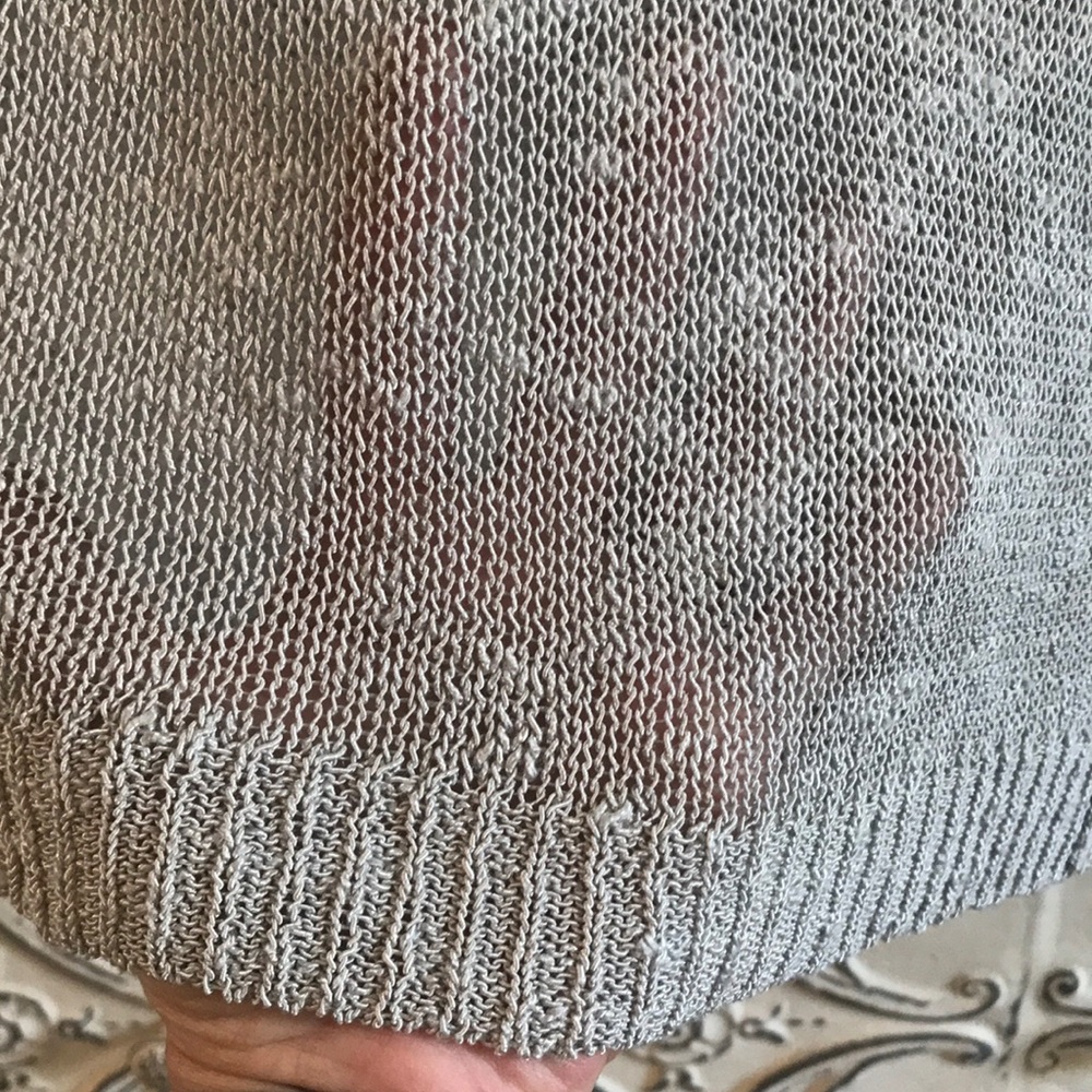 Sweater - Picture 2 of 4